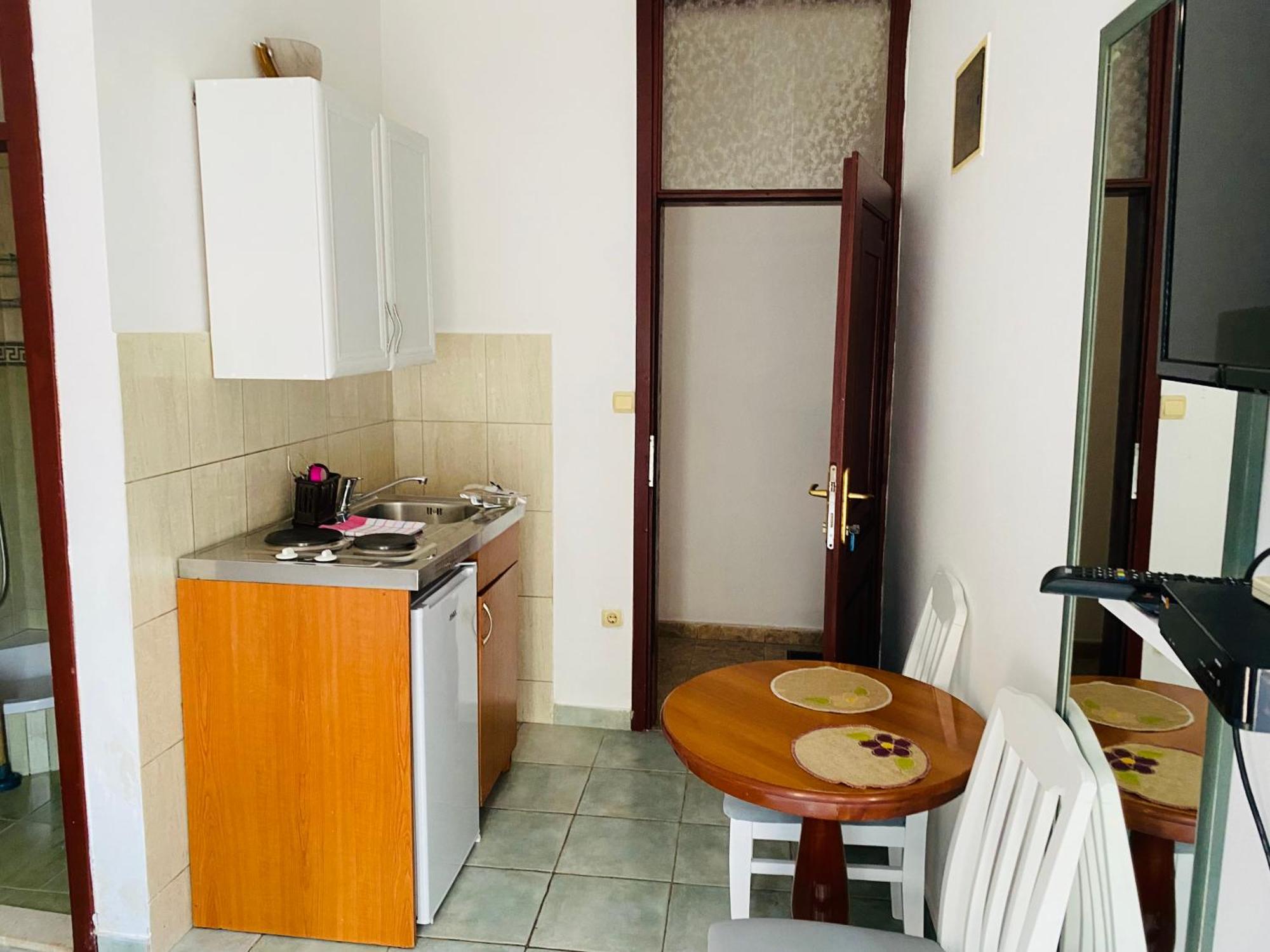 Apartmani Ilic 헤르섹 외부 사진